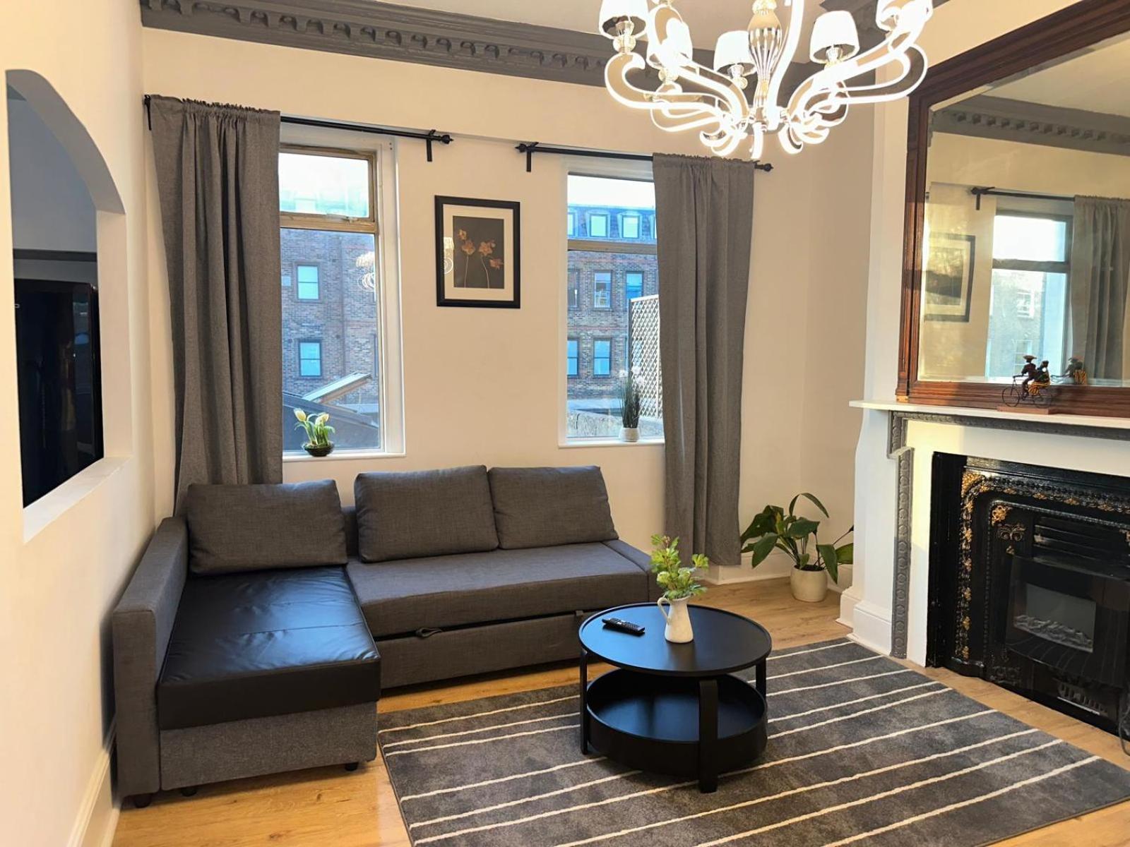 First Floor One Bed Apartment In Central West Лондон Экстерьер фото